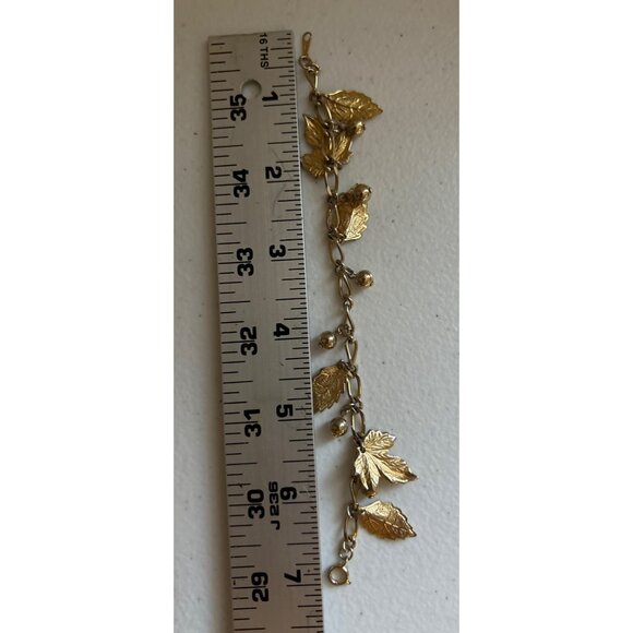 Gold Tone Leaf & Ball Charm Bracelet 7 Inches - Made In Korea - Picture 5 of 5
